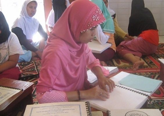 80 Persen Disabilitas Netra Muslim tak Bisa Baca Alquran Braille