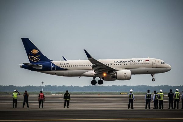 Pesawat Saudia Airlines SV-5276 rute Jeddah-Jakarta Mendapat Ancaman BOM